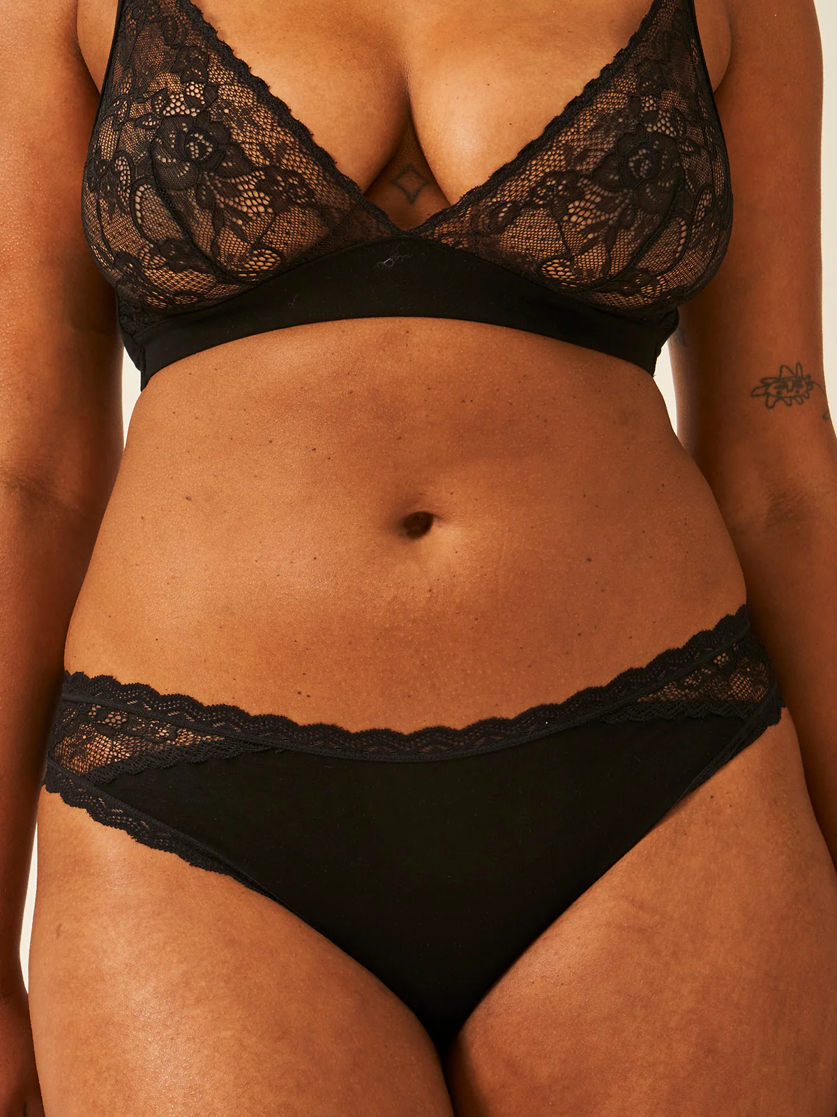 Eco Lace Original Knicker Four Pack - Black & Sand - Image 3