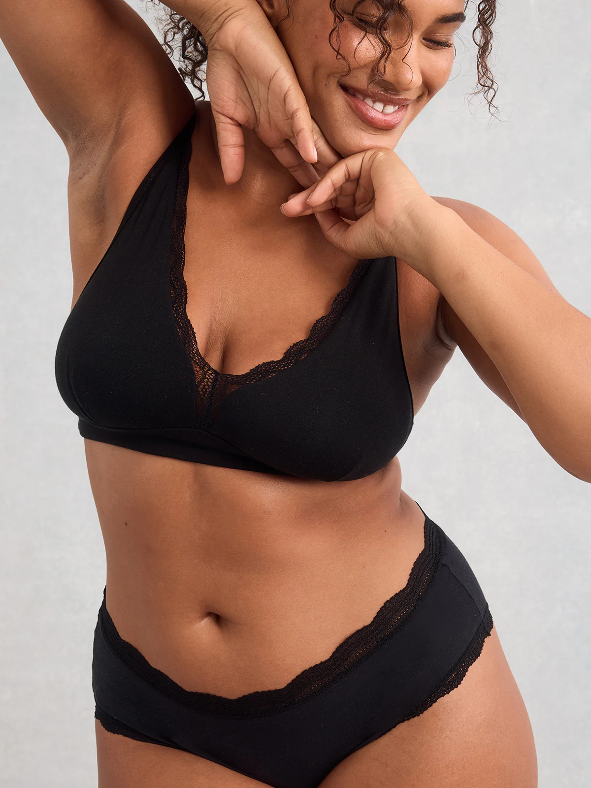 Lace Plunge Bra - Black - Image 16