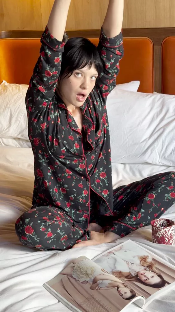 Long Pyjama Set - RIXO Claudia Rose Black - Image 2