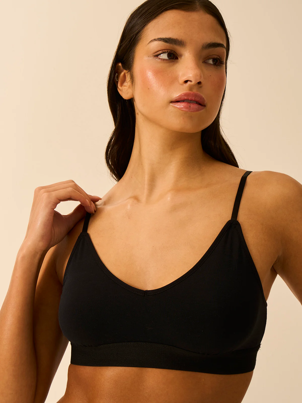 T-Shirt Bra - Black - Image 6