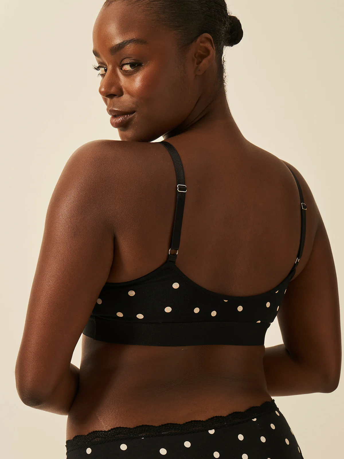 T-Shirt Bra - Vintage Spot - Image 6